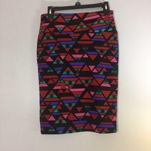 LulaRoe multi colored skirt in geometric pattern